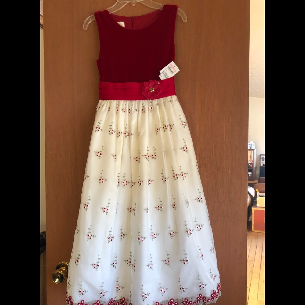 Size 12 Girls formal dress  for VALENTINES DAY or CHRISTMAS celebrations.